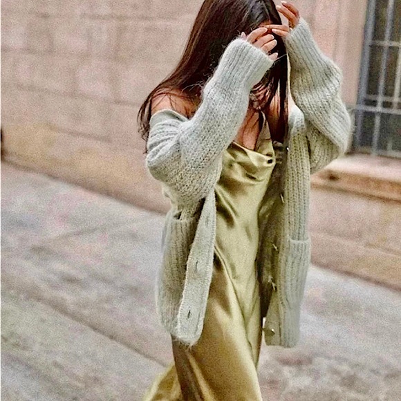 NWT ZARA Patch Pocket Knit Jacket Blogger Fav. Essential - Picture 2 of 8